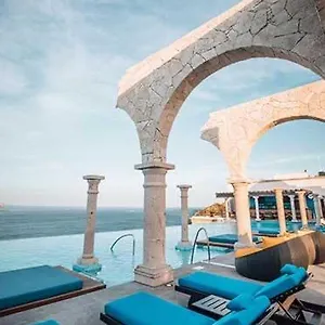 Luxurious With Private Balconies, Vista Encantada Resort, & Retreat Aparthotel